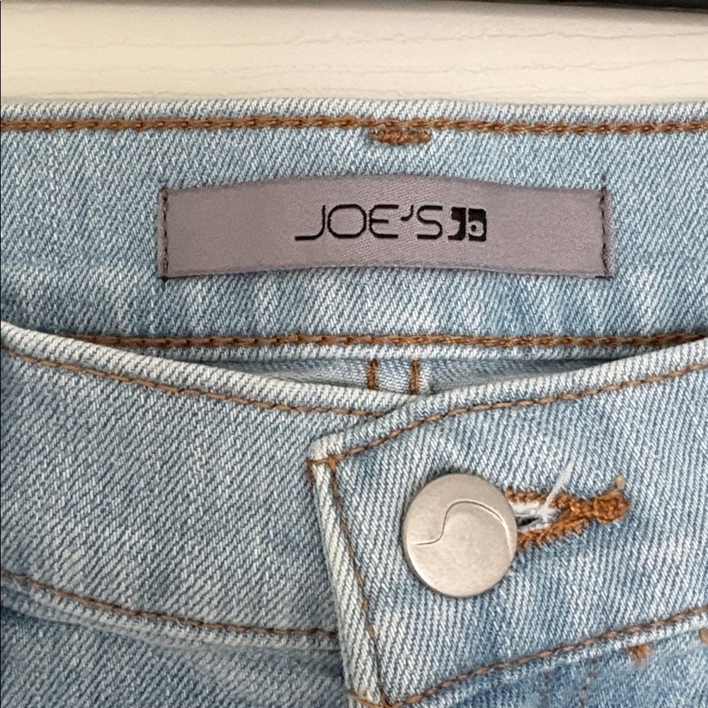 Joe’s Cropped Jeans - Picture 2 of 7